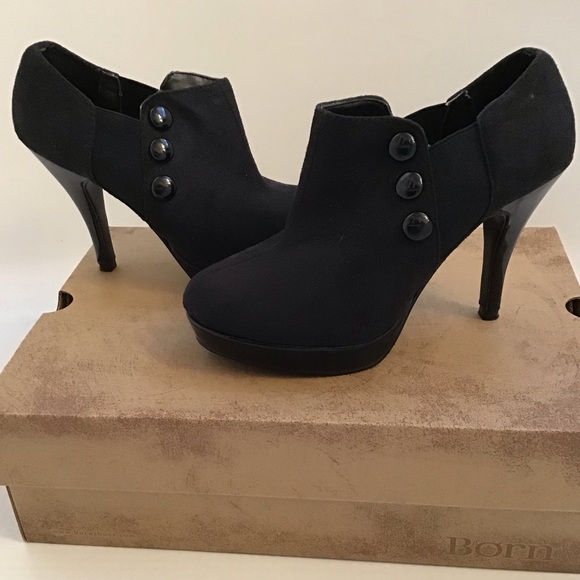 Kenneth Cole Shoes - Kenneth Cole Unlisted Bootie Heels